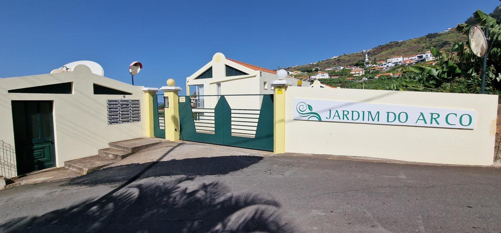 Sunny Arco Retreat Daire Arco da Calheta  Dış mekan fotoğraf